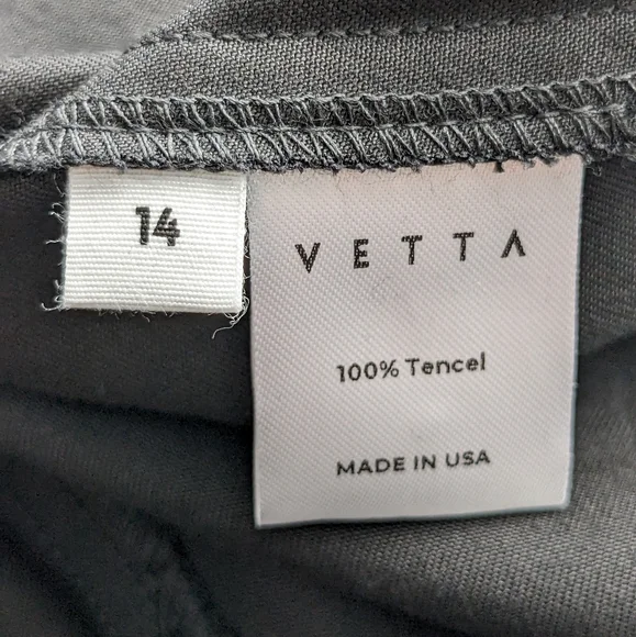 Vetta • Midi Button Skirt - Picture 6 of 6